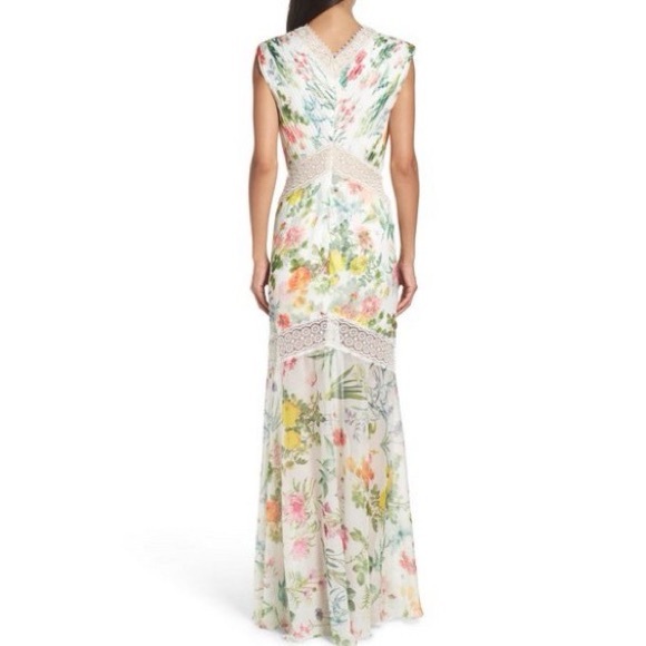 Tadashi Shoji Floral Pleat Chiffon Trumpet Gown White Floral, Size 10 NWT $588 - Picture 4 of 17